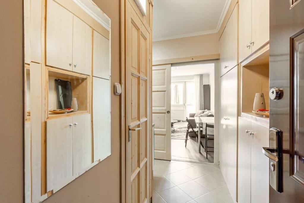 בודפשט Lovely 1 Bedroom Flat - Gazdagret מראה חיצוני תמונה